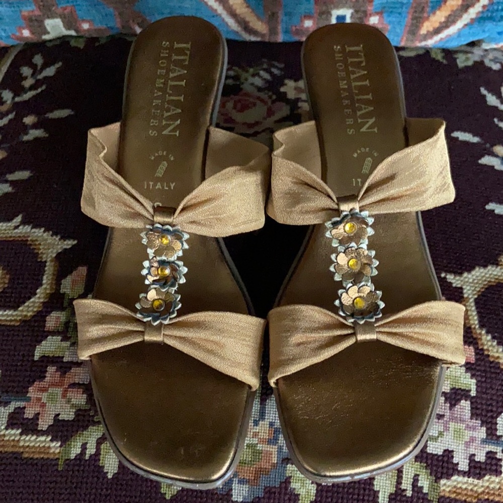 Italian gold sandals size 8